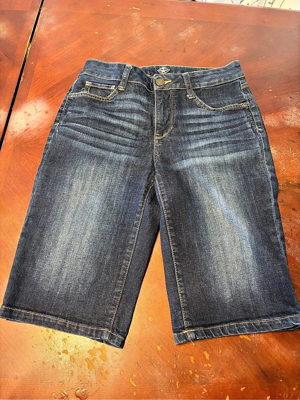 St. John's Bay Bermuda in Blue Size 6